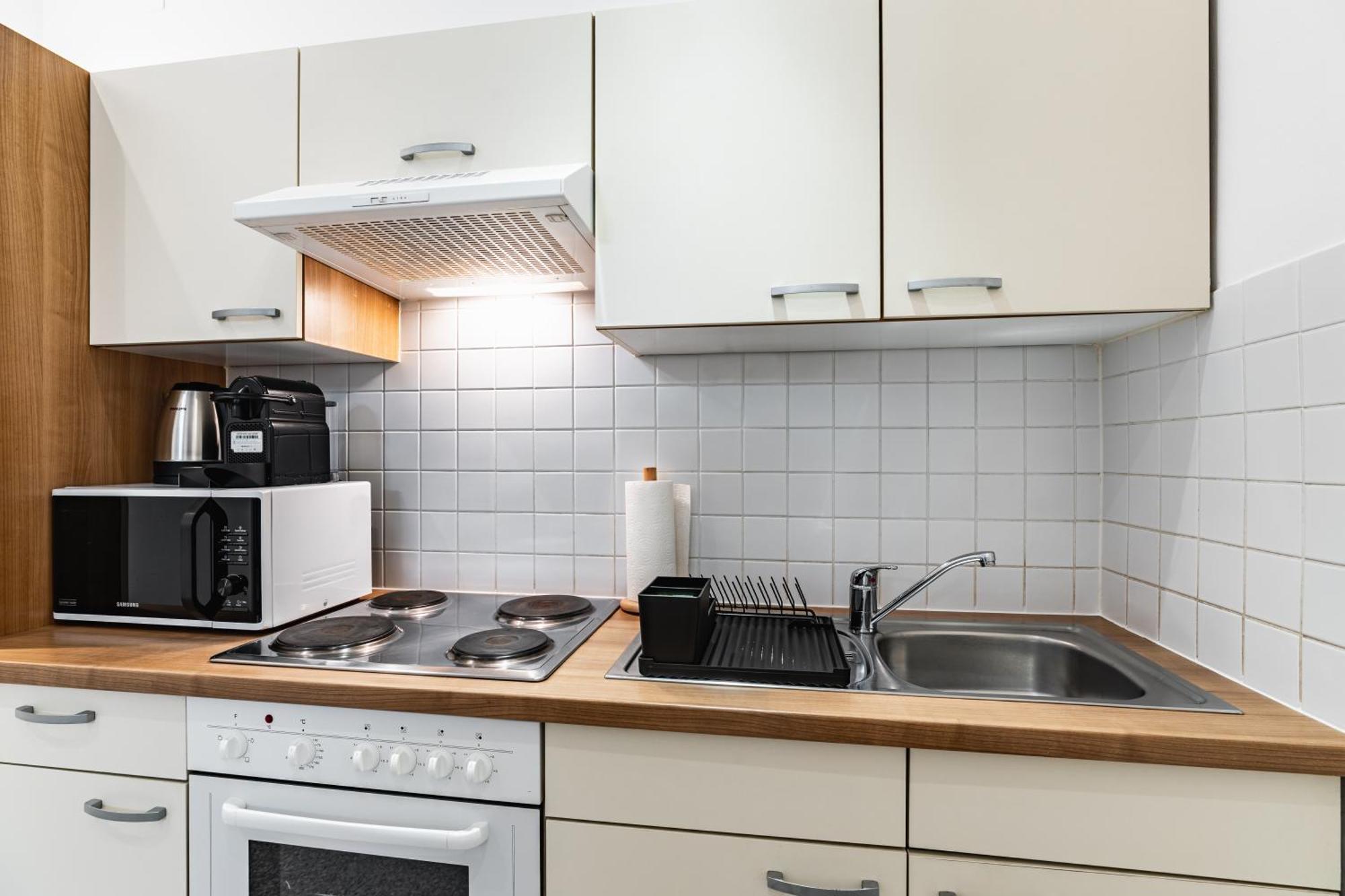 Spacious 3-Room Apt. 15 Min To The City Center Vídeň Exteriér fotografie